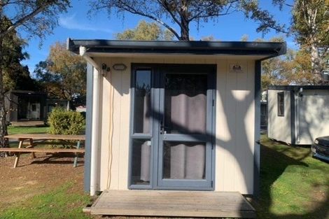 Photo of property in Gore Motor Camp, 35 Broughton Street, Gore, 9710