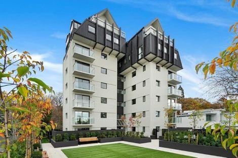 Photo of property in 2/18 Carlton Mill Road, Merivale, Christchurch, 8014