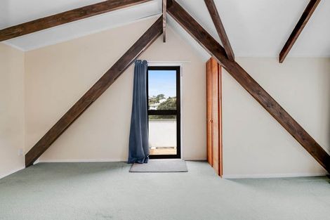 Photo of property in 13 Makiri Street, Helensville, 0800