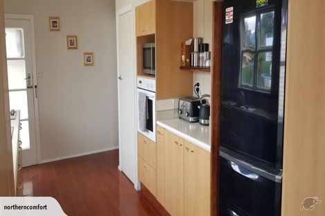 Photo of property in 4 Bartholomew Road, Levin, 5510