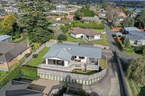 Photo of property in 51 Youngs Road, Papakura, 2110