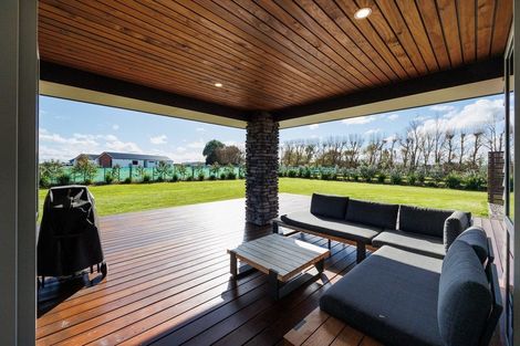 Photo of property in 140 Mount Biggs Road, Halcombe, 4779