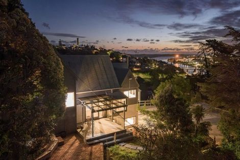 Photo of property in 20 Shakespeare Road, Bastia Hill, Whanganui, 4500