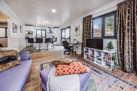 Photo of property in 253 Park Estate Road, Rosehill, Papakura, 2113