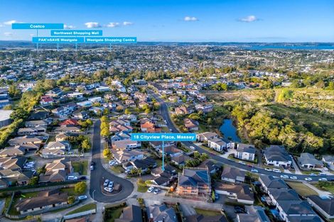 Photo of property in 18 Cityview Place, Massey, Auckland, 0614
