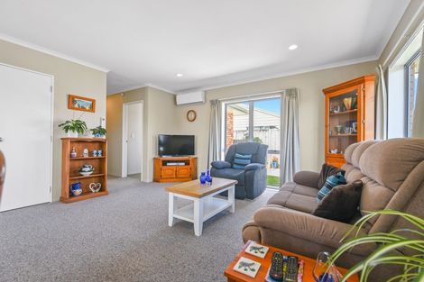 Photo of property in 3 Shrule Place, Huntington, Hamilton, 3210