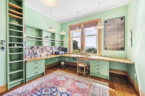 Photo of property in 129 Upland Road, Kelburn, Wellington, 6012