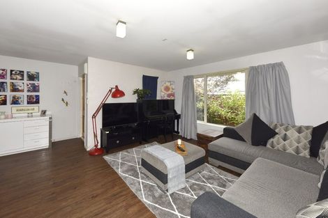 Photo of property in 60d Halswell Road, Hillmorton, Christchurch, 8025