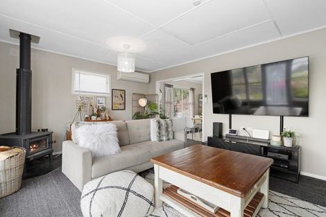 Photo of property in 1 Huia Street, Piopio, 3912