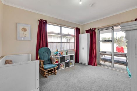 Photo of property in 120 Miranda Street, Stratford, 4332