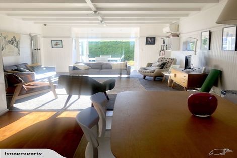 Photo of property in 379 Muritai Road, Eastbourne, Lower Hutt, 5013