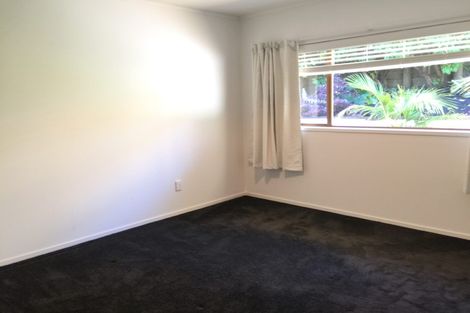 Photo of property in 1/18 Teviot Place, Totara Vale, Auckland, 0629