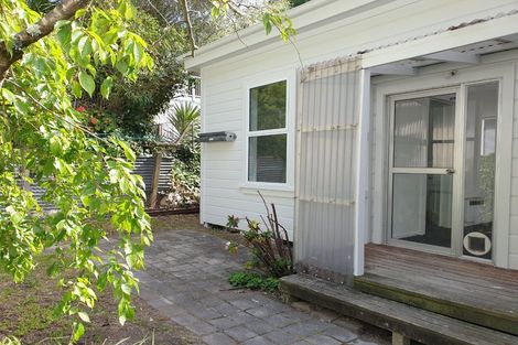 Photo of property in 165 Shakespeare Road, Bluff Hill, Napier, 4110