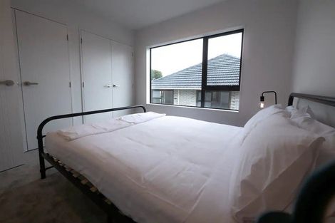 Photo of property in 67c Divich Avenue, Te Atatu South, Auckland, 0610