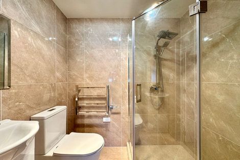Photo of property in 7b Astor Place, Manurewa, Auckland, 2102