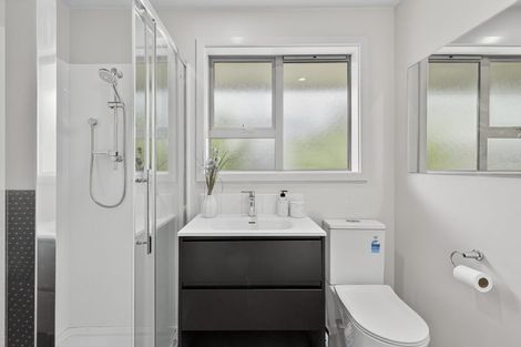 Photo of property in 3 Drake Street, New Brighton, Christchurch, 8061