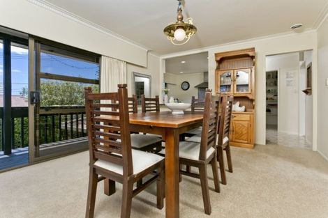Photo of property in 1/26 County Road, Torbay, Auckland, 0630