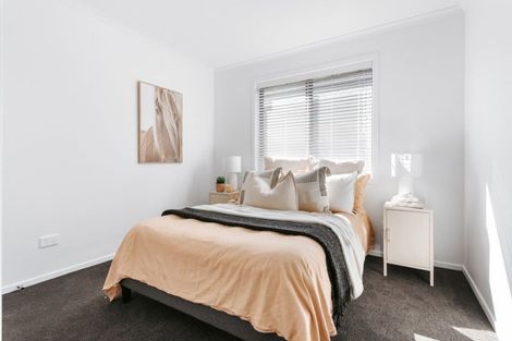 Photo of property in 8 Julie Lane, Papamoa, 3118