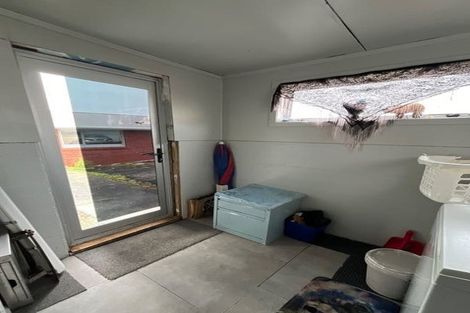 Photo of property in 10 George Street, Waitara, 4320