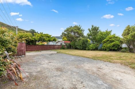 Photo of property in 394a Cambridge Terrace, Naenae, Lower Hutt, 5011