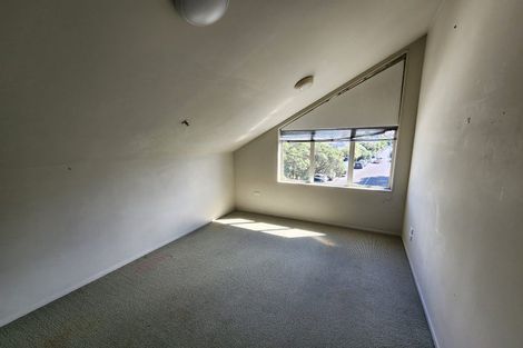 Photo of property in 10/15 Clearwater Cove, West Harbour, Auckland, 0618