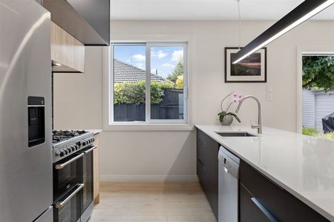 Photo of property in 10 Walnut Avenue, Strowan, Christchurch, 8052