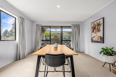 Photo of property in 46 Carter Drive, Pomare, Rotorua, 3015