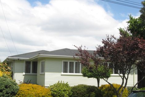 Photo of property in 54 Dunedin Street, Redwood, Christchurch, 8051