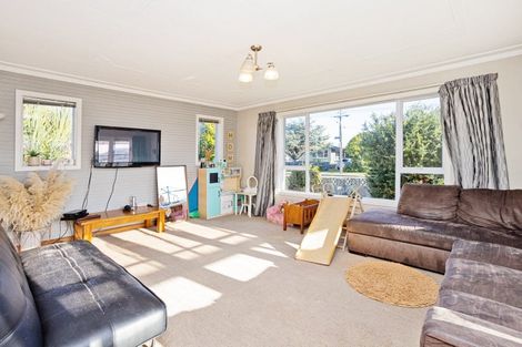 Photo of property in 66 Bullar Street, Grasmere, Invercargill, 9810