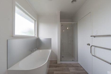 Photo of property in 22 Poaka Avenue, Dinsdale, Hamilton, 3204