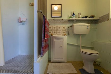 Photo of property in 54 Stratford Drive, Cable Bay, 0420