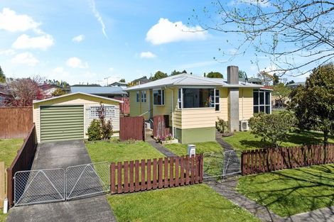 Photo of property in 22 Chartwell Drive, Tokoroa, 3420