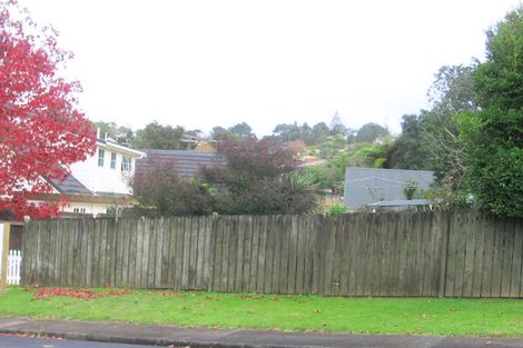 Photo of property in 1 Marigold Place, Mairangi Bay, Auckland, 0630