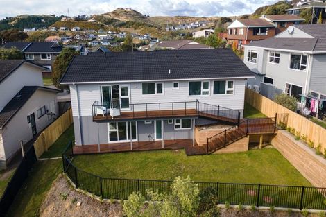 Photo of property in 50 Exploration Way, Whitby, Porirua, 5024