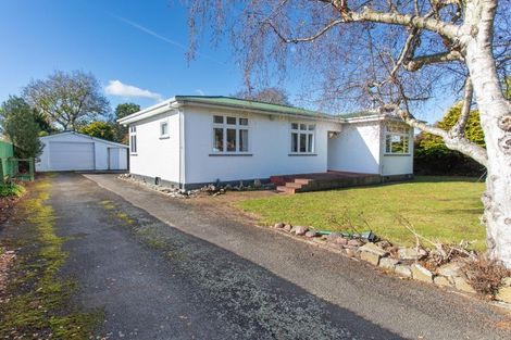 Photo of property in 43 Mcphee Street, Dannevirke, 4930