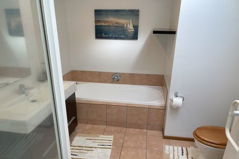 Photo of property in 3/70 Picton Avenue, Riccarton, Christchurch, 8011