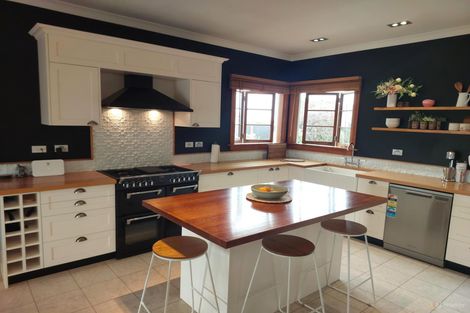 Photo of property in 17 Thackeray Street, Saint Andrews, 7988