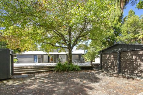 Photo of property in 192 Mountain Road, Henderson Valley, Auckland, 0612