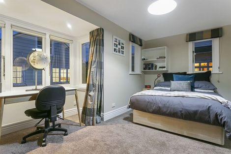 Photo of property in 29 Seaview Avenue, Northcote, Auckland, 0627