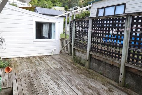 Photo of property in 1/28 Ribble Street, Island Bay, Wellington, 6023