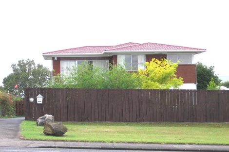 Photo of property in 4205 Great North Road, Glen Eden, Auckland, 0602