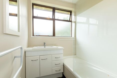 Photo of property in 90 Orbell Street, Highfield, Timaru, 7910