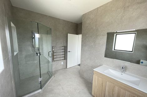 Photo of property in 133b Arran Road, Browns Bay, Auckland, 0630