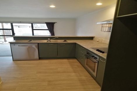 Photo of property in 3/15 Harbour View Road, Te Atatu Peninsula, Auckland, 0610