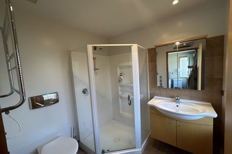 Photo of property in 142 Warren Street, Wanaka, 9305