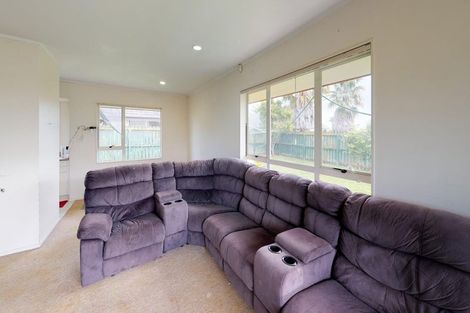 Photo of property in 9 Blowers Place, Flat Bush, Auckland, 2019