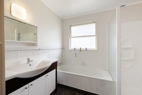 Photo of property in 40 Eaton Crescent, Matua, Tauranga, 3110