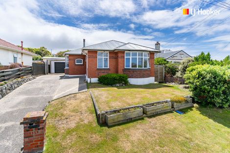 Photo of property in 135 Tomahawk Road, Andersons Bay, Dunedin, 9013