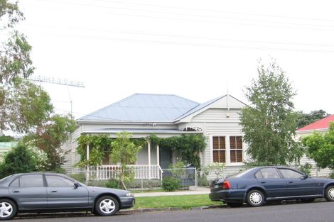 Photo of property in 28 Royal Terrace, Sandringham, Auckland, 1025