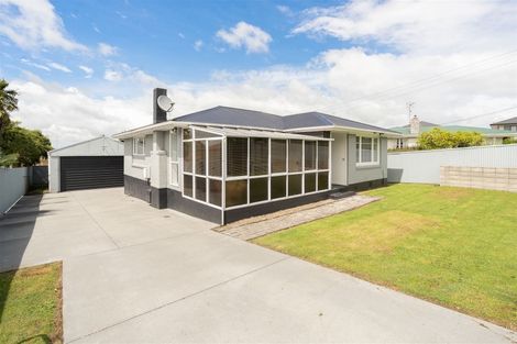 Photo of property in 105 Mahoe Street, Melville, Hamilton, 3206